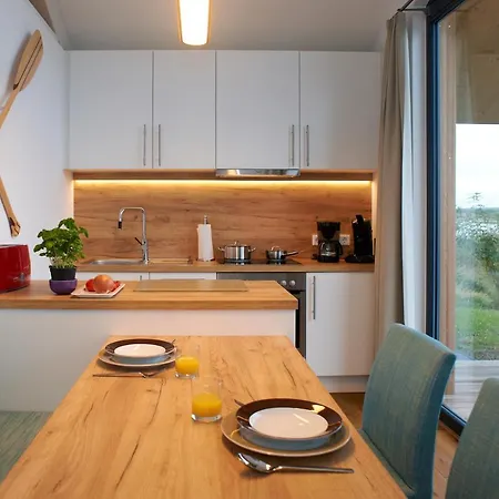 منتجع See- Und Waldresort 4*