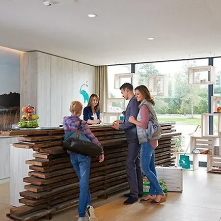 See- Und Waldresort منتجع