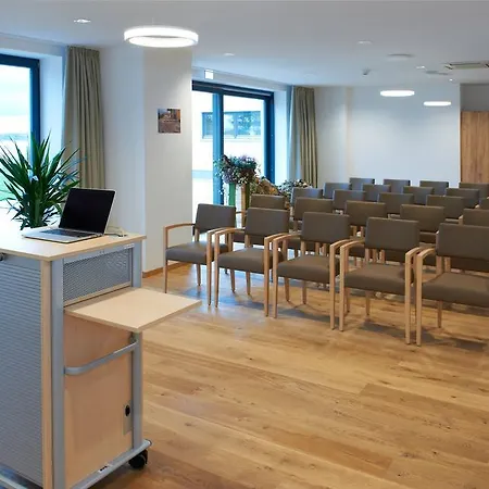 See- Und Waldresort Grobern