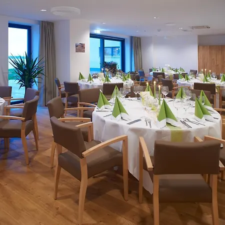 See- Und Waldresort 4* Grobern