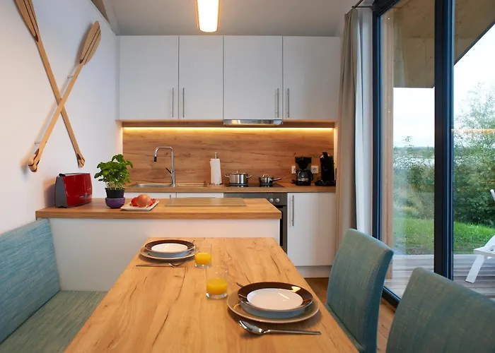 Semesteranläggning (resort) See- Und Waldresort 4*