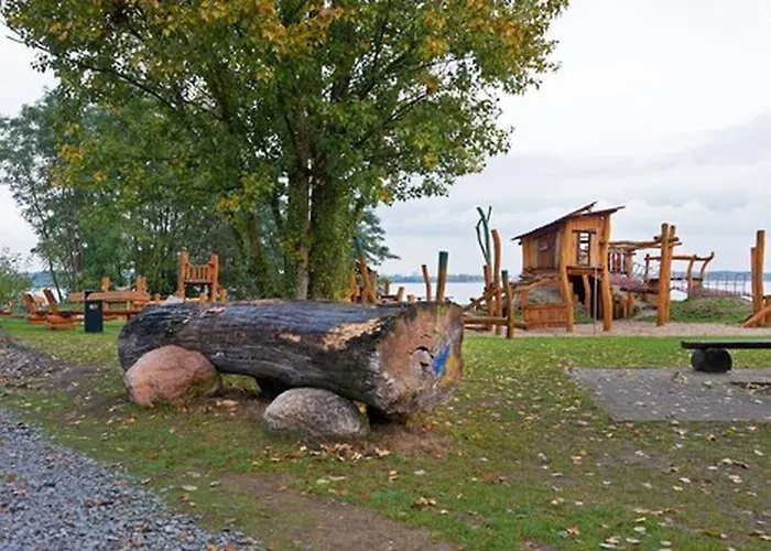 See- Und Waldresort 4* Grobern